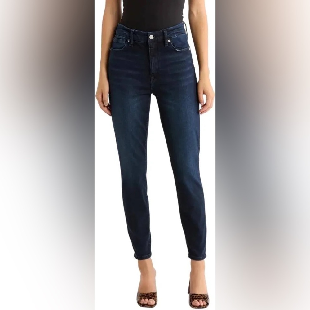 Good American Women Skinny Jeans in Dark Wash Blue